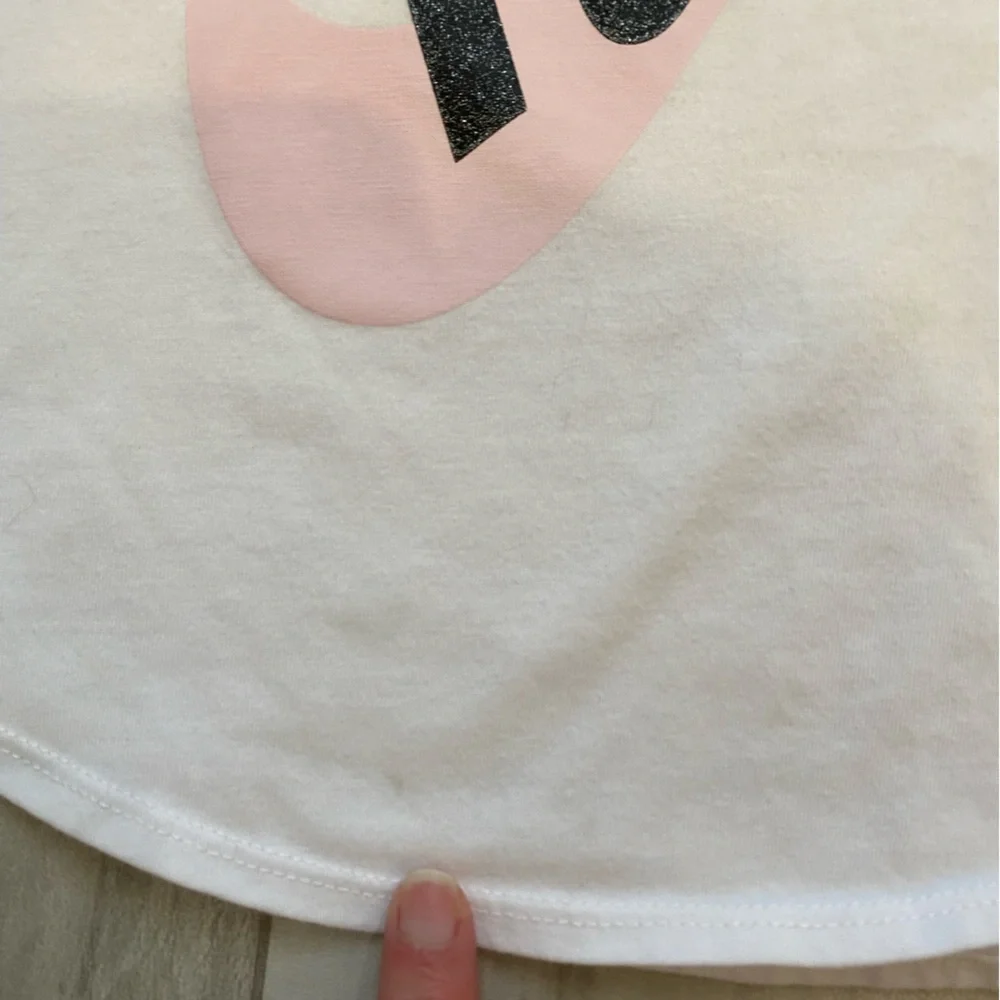 Nike Muscle T-Shirt with Matching Pink Athletic Shorts Set, girls XS 3-4 - Picture 2 of 10